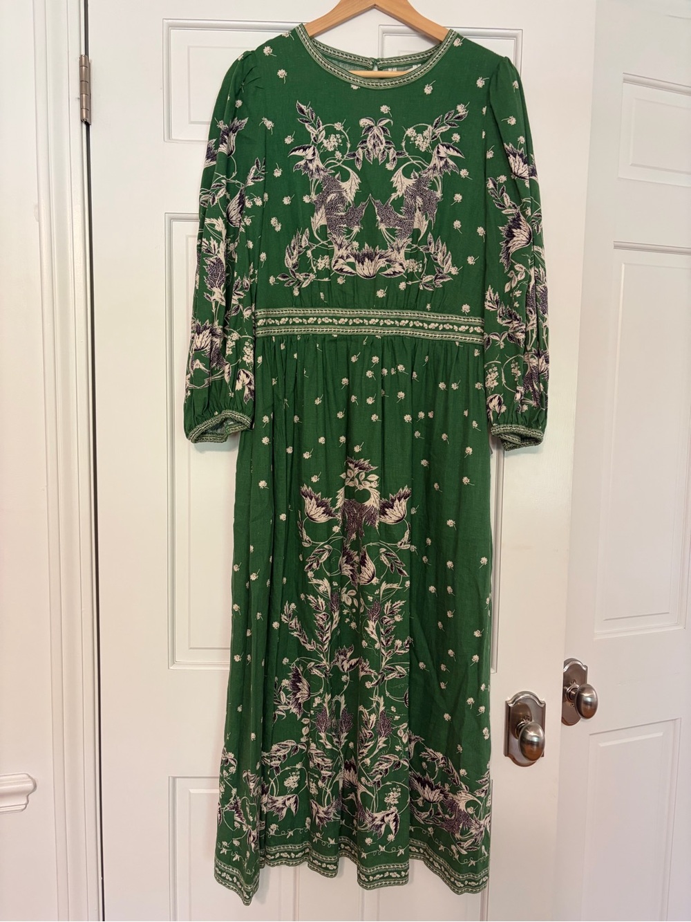 Max Studio Green Floral Print Long Sleeve Maxi Dress